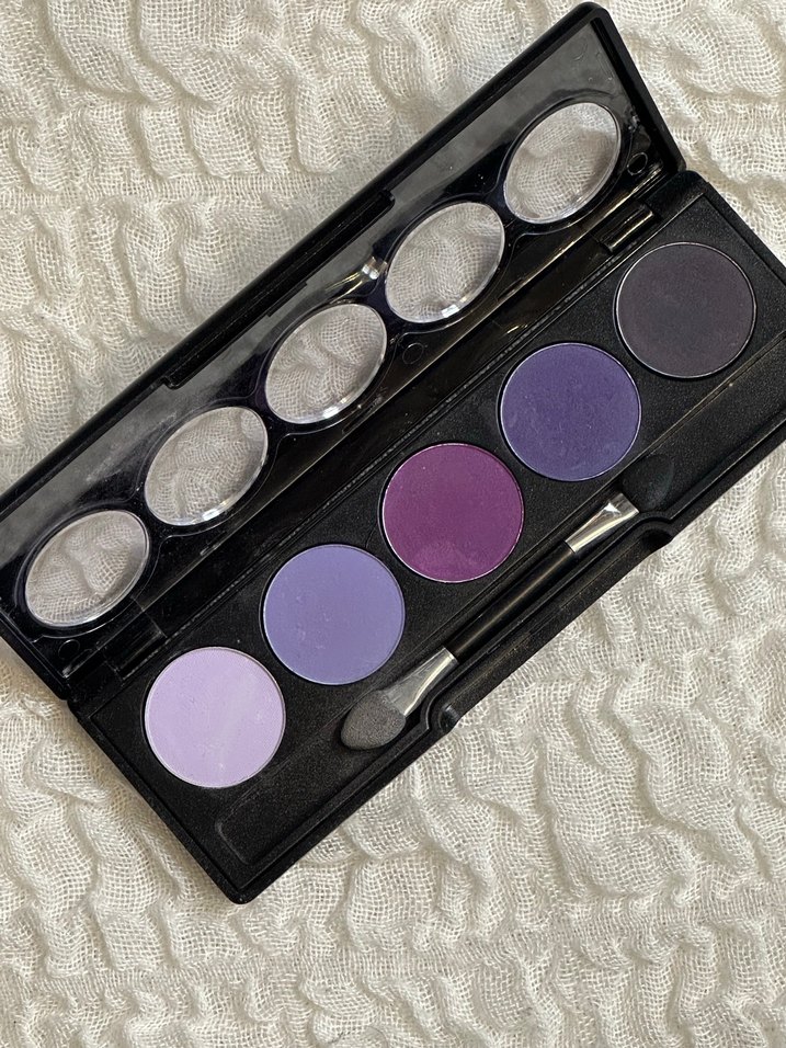 Flormar Mor Tonlarda Göz Farı Paleti - Görsel 3