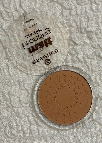 Essence Bronzlaştırıcı Pudra - Görsel 2