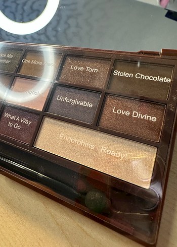 Mor Tonlarda Göz Farı Paleti - Görsel 7