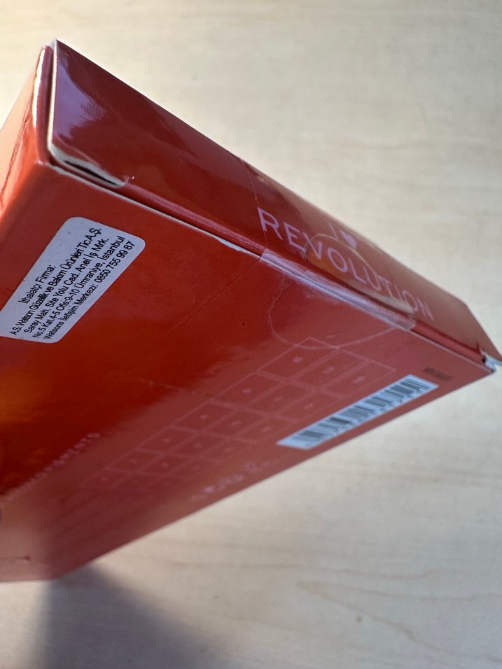 I Heart Revolution Kırmızı Parlak Göz Farı Paleti - Görsel 4