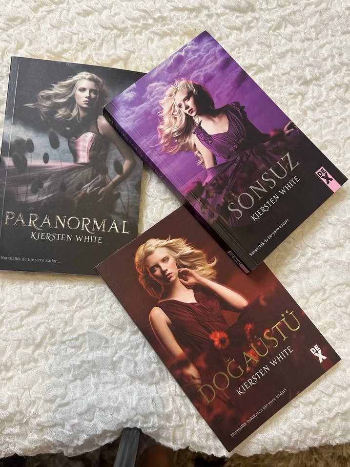 Kiersten White Üçlü Kitap Seti - Görsel 2