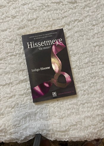 Indigo Bloome Üç Kitap Seti - Oyuna, Uçmamaya, Hissetmeye - Görsel 7