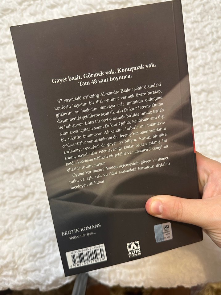 Indigo Bloome Üç Kitap Seti - Oyuna, Uçmamaya, Hissetmeye - Görsel 4