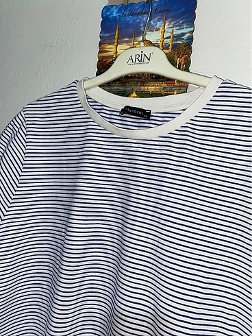 46 Beden çeşitli Renk Mavi çizgili bisiklet yaka T-shirt