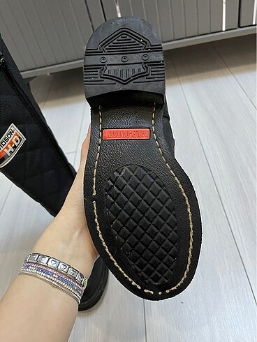38 Beden siyah Renk Harley Davidson