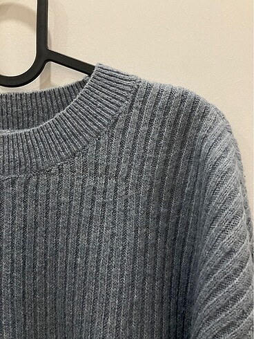 h&m mavi kazak