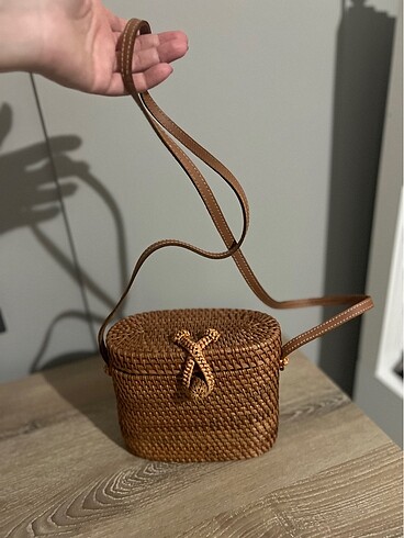 Mango Mango rattan çanta
