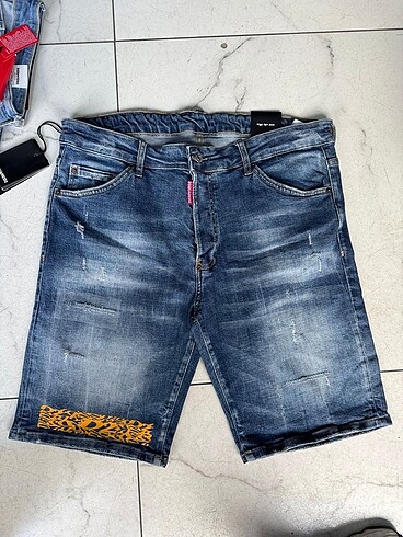 DSQUARED2 JEAN ŞORT