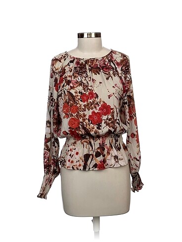 H&M Bluz %70 İndirimli.