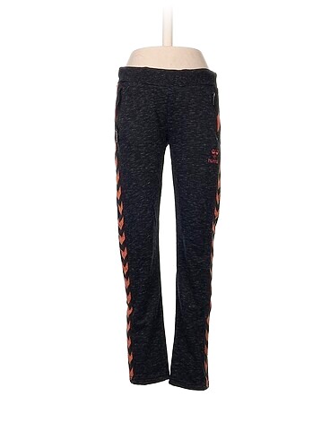 Hummel Eşofman Altı %70 İndirimli.