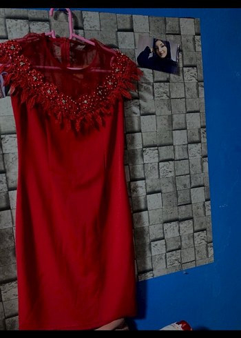 kırmızı abiye - Görsel 2