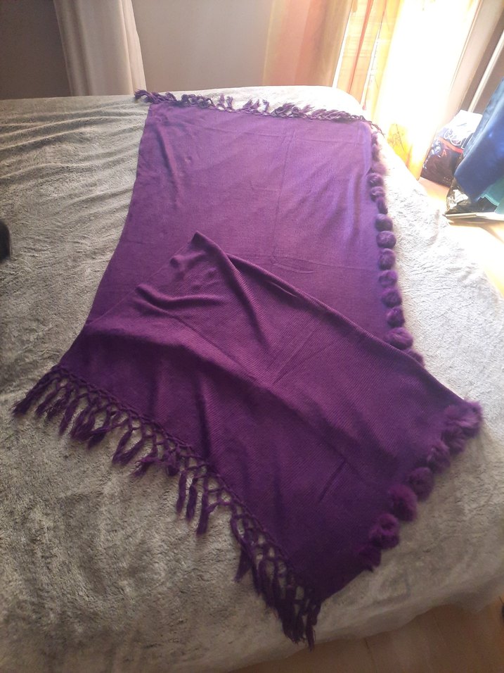 Koyu Mor Saçaklı Battaniye - Görsel 2