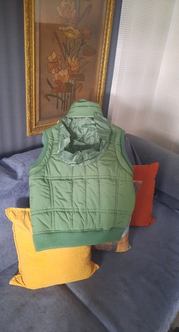 Yeşil Fermuarlı Kadın Yelek - Görsel 3