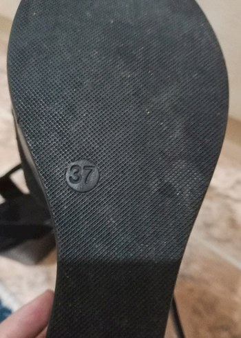 Kadın Siyah Dolgu Topuklu Sandalet - Görsel 7