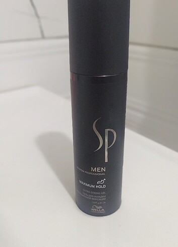 Wella Sp Men Everyday Hold Hacim Kazandiran Sert Jöle 100ml