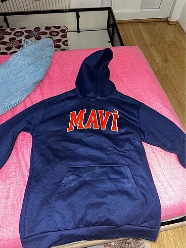 Mavi sweat