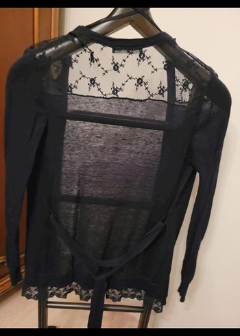 Dantel Detaylı Siyah Kadın Hırka - Görsel 3