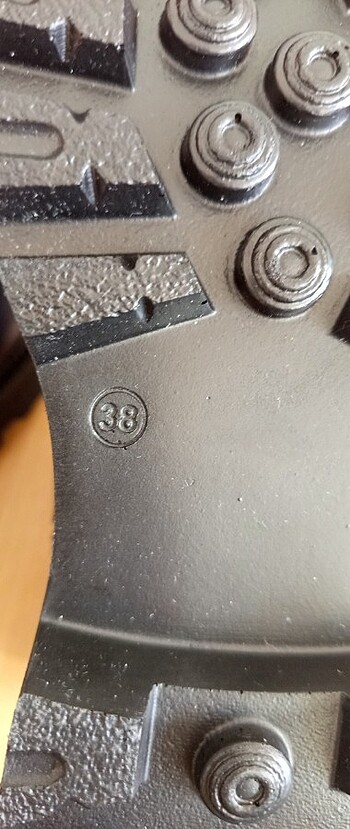 38 Beden Lacivert bot 