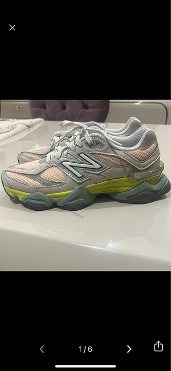 New Balance New BAlance 9060