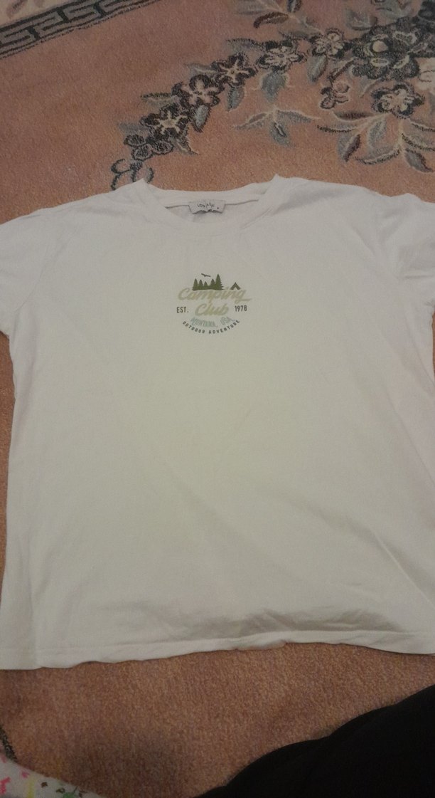 Beyaz Baskılı Kısa Kollu - Görsel 4