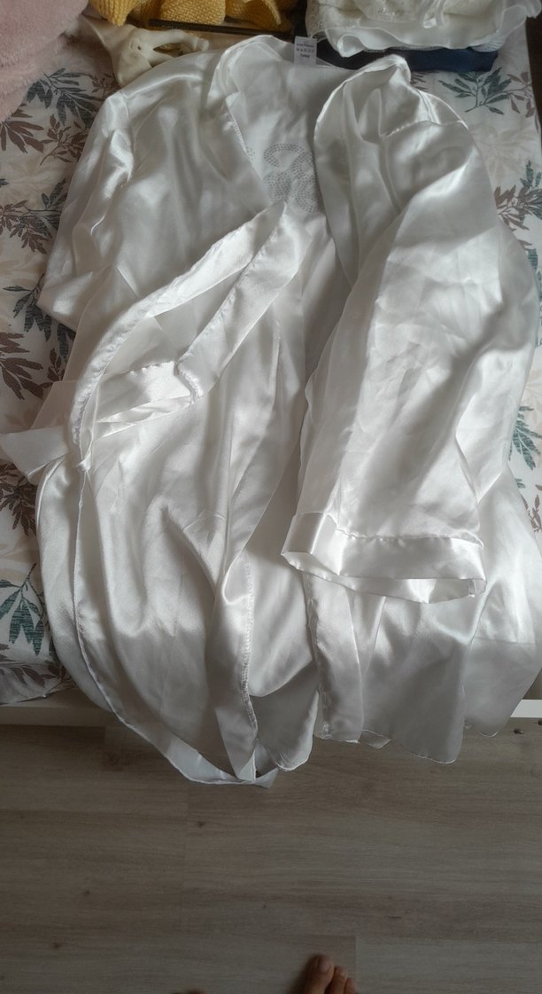 İşlemeli Beyaz Parlak Kadın Sabalik - Görsel 2