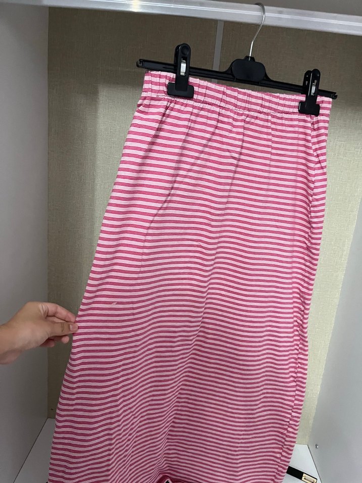 Pembe Çizgili Piliseli Midi Etek - Görsel 2