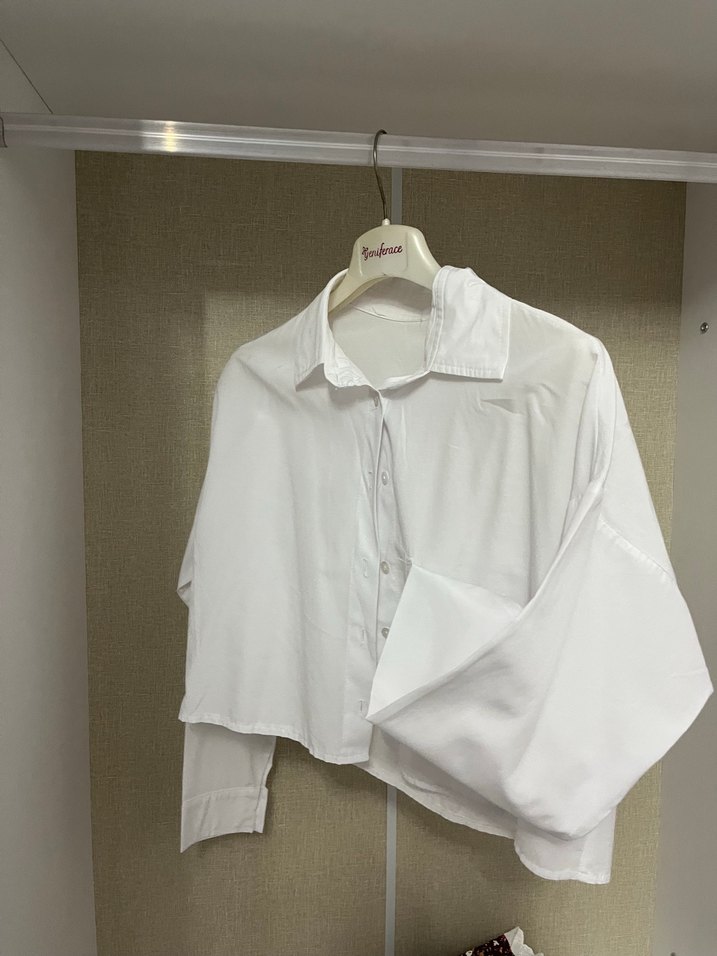 Beyaz uzun Kollu Düğmeli Mini Gömlek - Görsel 4