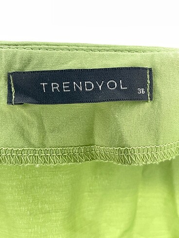 36 Beden yeşil Renk Trendyol & Milla Gömlek %70 İndirimli.