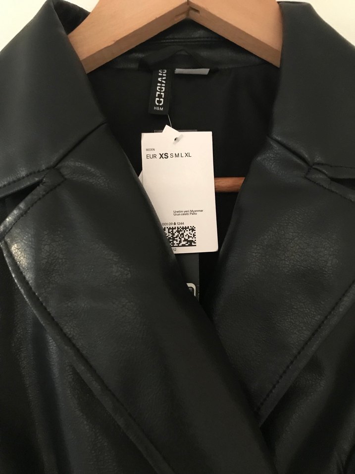 Kemerli Siyah Deri Kadın Ceket - Görsel 2