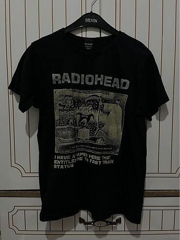 siyah tshirt