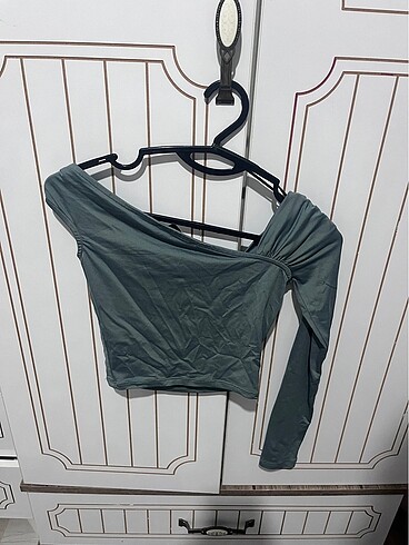 Bershka vintage yeşil crop