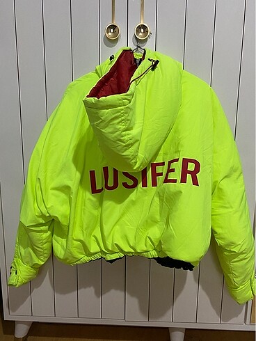 m Beden Orijinal Lusifer Crop Mont