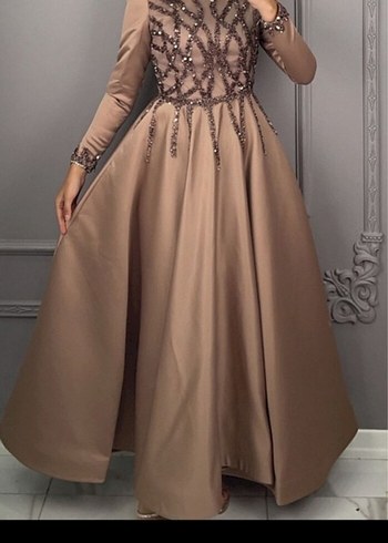 Uzun Kol İşlemeli Camel Tesettür Abiye - Görsel 2