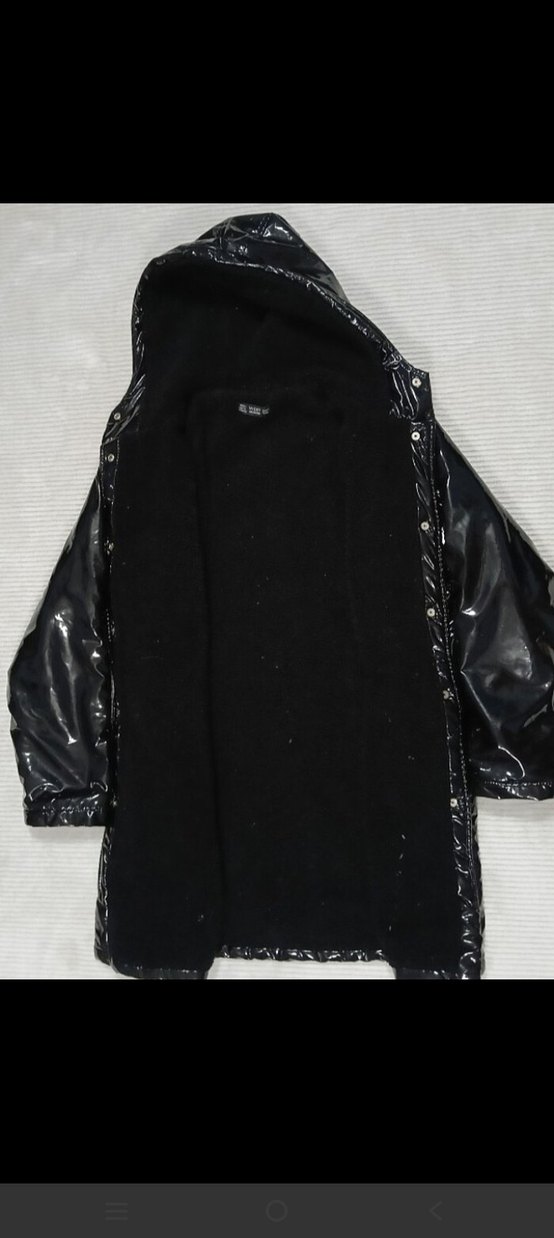 Parlak Siyah kadın yağmurluk - Görsel 2