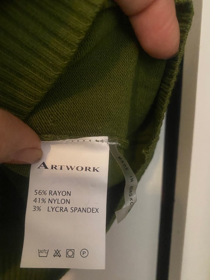 Yeşil Boğazlı Kadın Kazak - Görsel 3