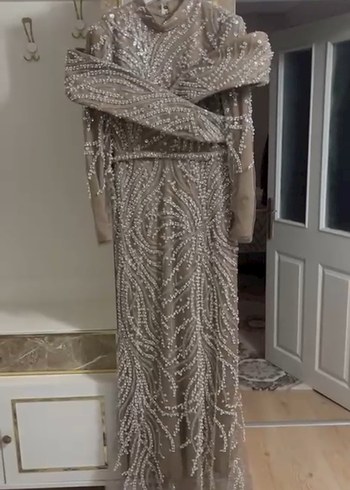 Abiye İncili Bej Tesettür abiye