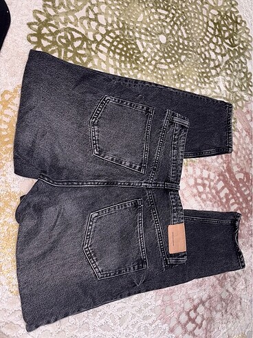 38 Beden siyah Renk Berskha mom jean 38 beden