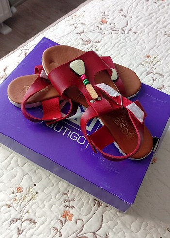 Tokalı Kırmızı Dolgu Topuklu Kadın Sandalet - Görsel 2