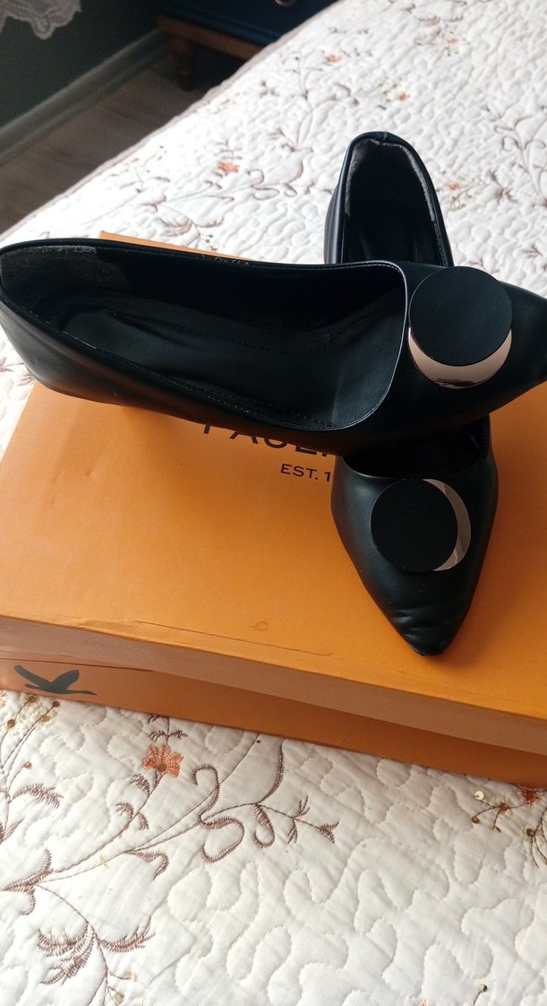 Siyah Klasik Kadın Topuklu Ayakkabı - Görsel 2