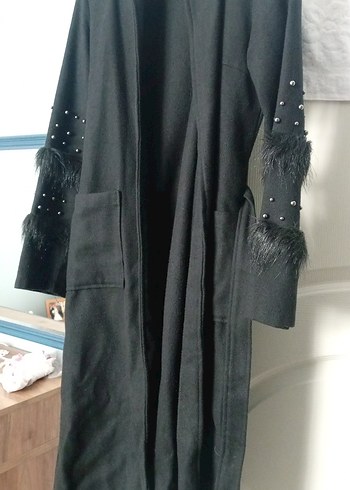 Siyah Uzun Kürklü Kadın Kaban - Görsel 4