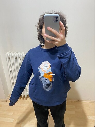 Sweatshirt art