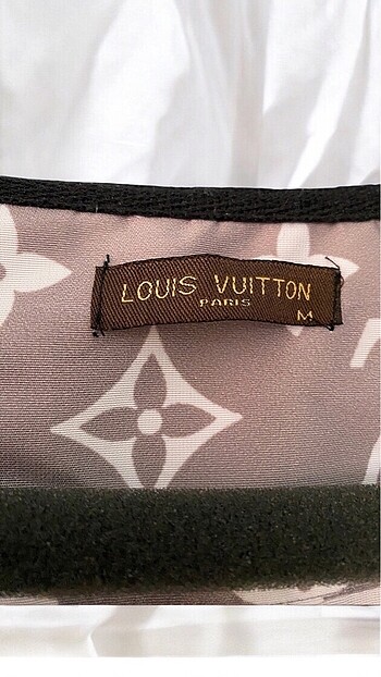 m Beden siyah Renk Louis vuitton yağmurluk ceket