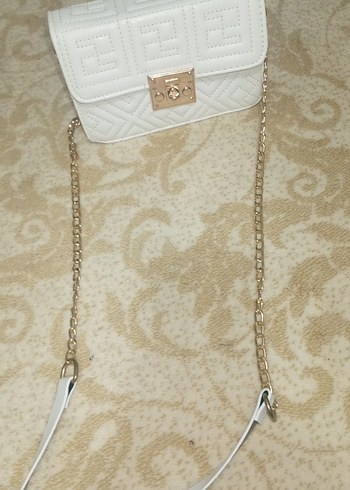 Beyaz Zincir Detaylı Deri Kadın Çanta - Görsel 4