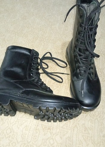 Erkek Siyah Bağcıklı Kauçuk Bot - Görsel 2