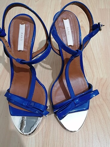 Zara ince Bantlı Topuklu Ayakkabı