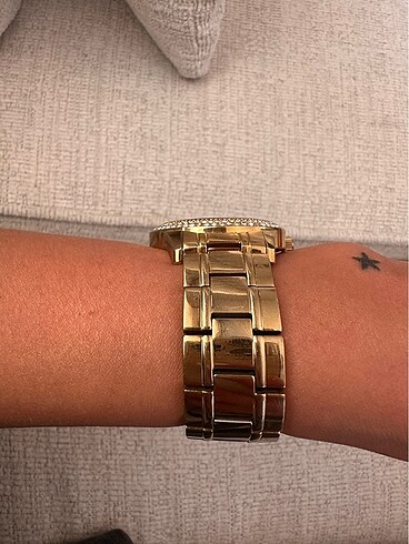  Beden Guess sarı