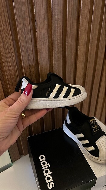 20 Beden Adidas bebek ayakkabısı