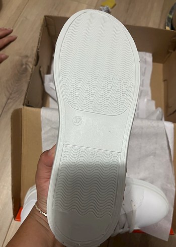 37 Beden beyaz Renk Kinetix Beyaz Kadın Sneaker