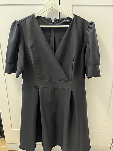 Siyah elbise - Görsel 2