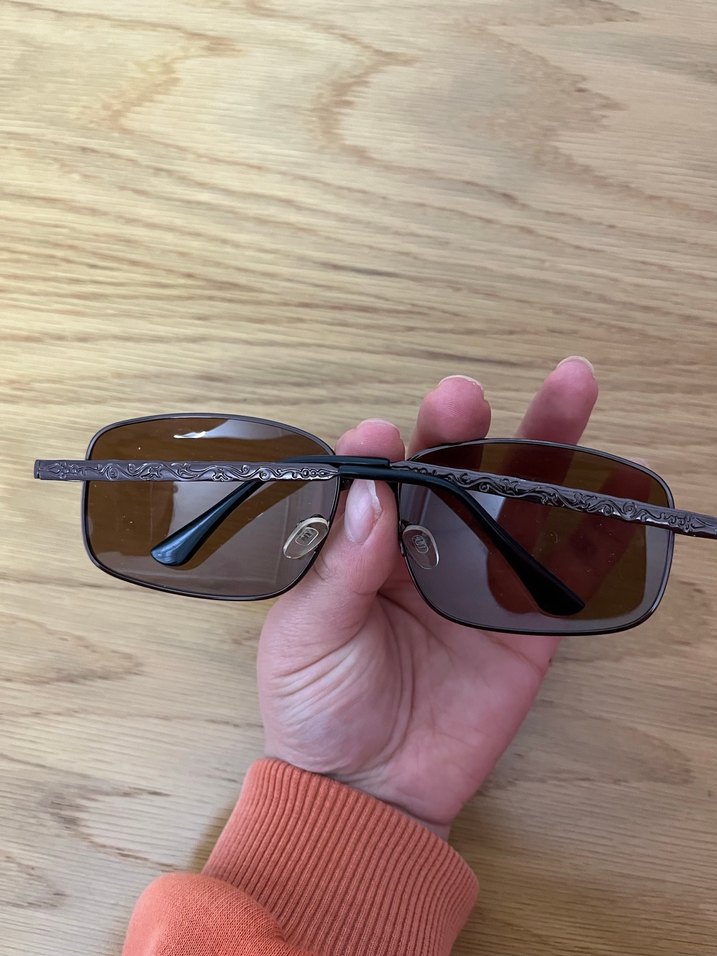 Kahverengi Minimalist Kadın Güneş Gözlüğü - Görsel 3